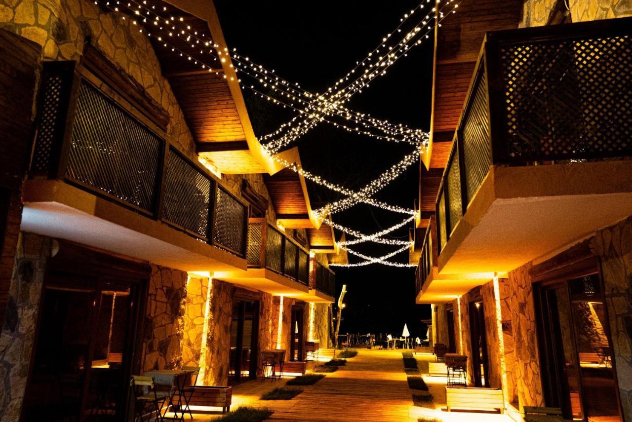 Tas Mahall Luxury Hotel Ağva Extérieur photo