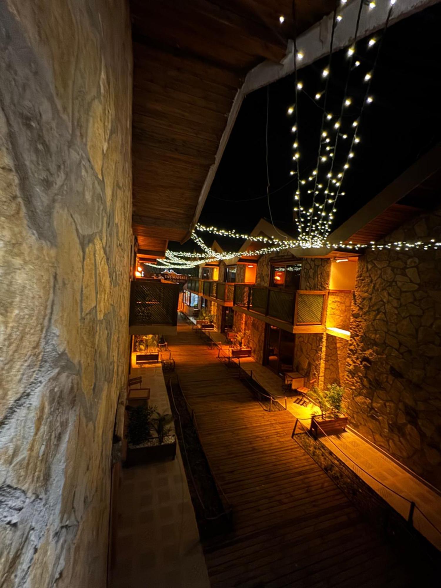 Tas Mahall Luxury Hotel Ağva Extérieur photo